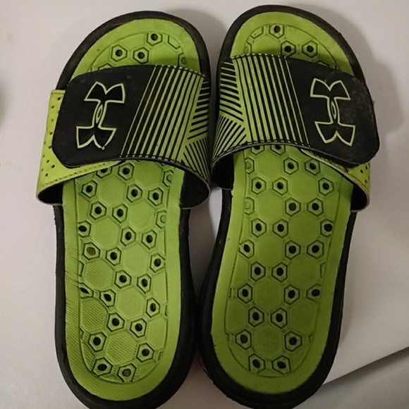 green under armour slides